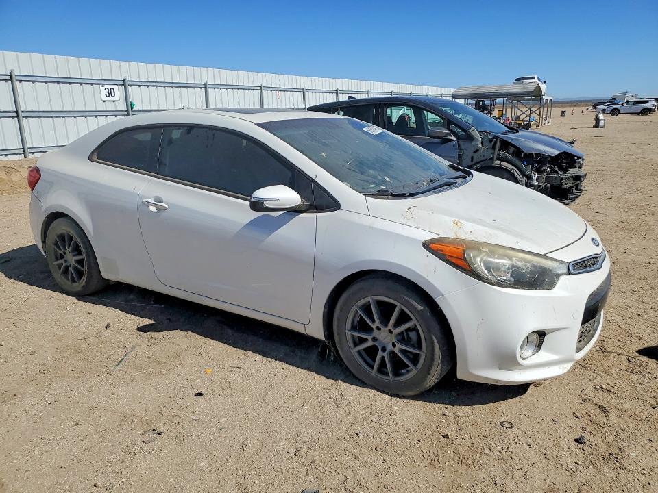 Photo 4 from auction – 2016 KIA FORTE with VIN KNAFX6A87G5659037