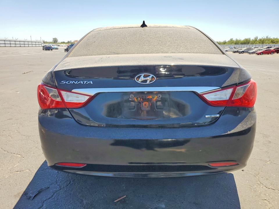 Photo 6 from auction – 2012 HYUNDAI SONATA with VIN 5NPEC4ACXCH490516