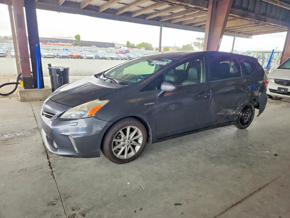 TOYOTA PRIUS V 2012 with VIN JTDZN3EU6C3079814 - Photo from auction