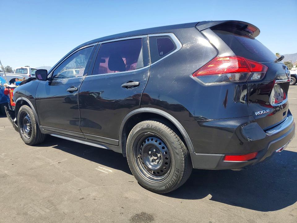 Photo 2 from auction – 2017 NISSAN ROGUE with VIN JN8AT2MT4HW143543