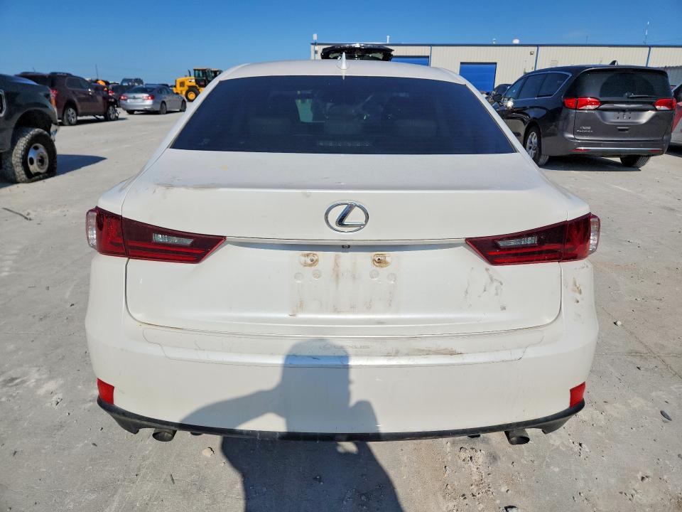 Photo 6 from auction – 2014 LEXUS IS with VIN JTHBF1D23E5009034