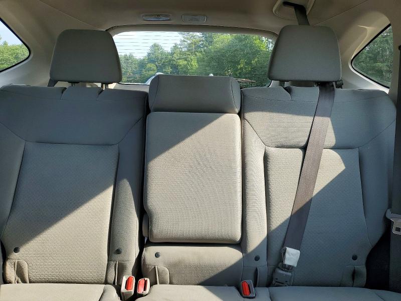 Photo 10 from auction – 2015 HONDA CR-V with VIN 2HKRM4H31FH612849
