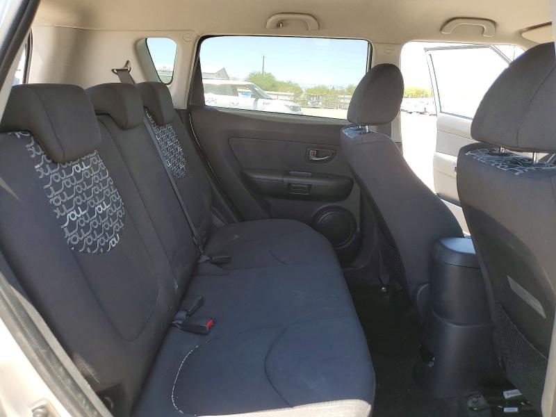 Photo 10 from auction – 2010 KIA SOUL with VIN KNDJT2A28A7151233