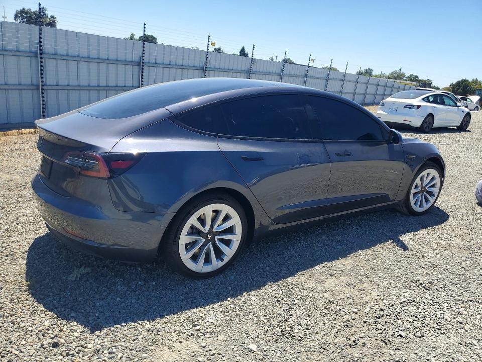 Photo 3 from auction – 2021 TESLA MODEL 3 with VIN 5YJ3E1EA0MF017975