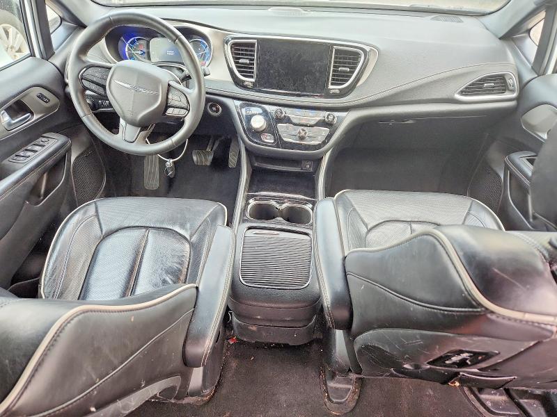 Photo 8 from auction – 2022 CHRYSLER PACIFICA with VIN 2C4RC1S70NR137127