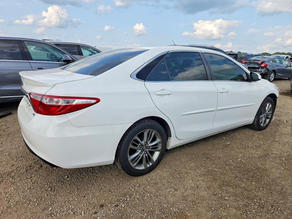 Photo 3 from auction – 2017 TOYOTA CAMRY with VIN 4T1BF1FK7HU367161