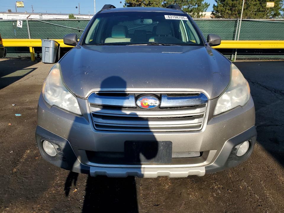 Photo 5 from auction – 2014 SUBARU OUTBACK with VIN 4S4BRBLC8E3267548