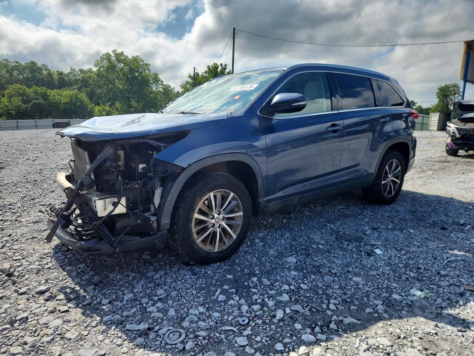 Photo 1 from auction – 2019 TOYOTA HIGHLANDER with VIN 5TDKZRFH3KS291433