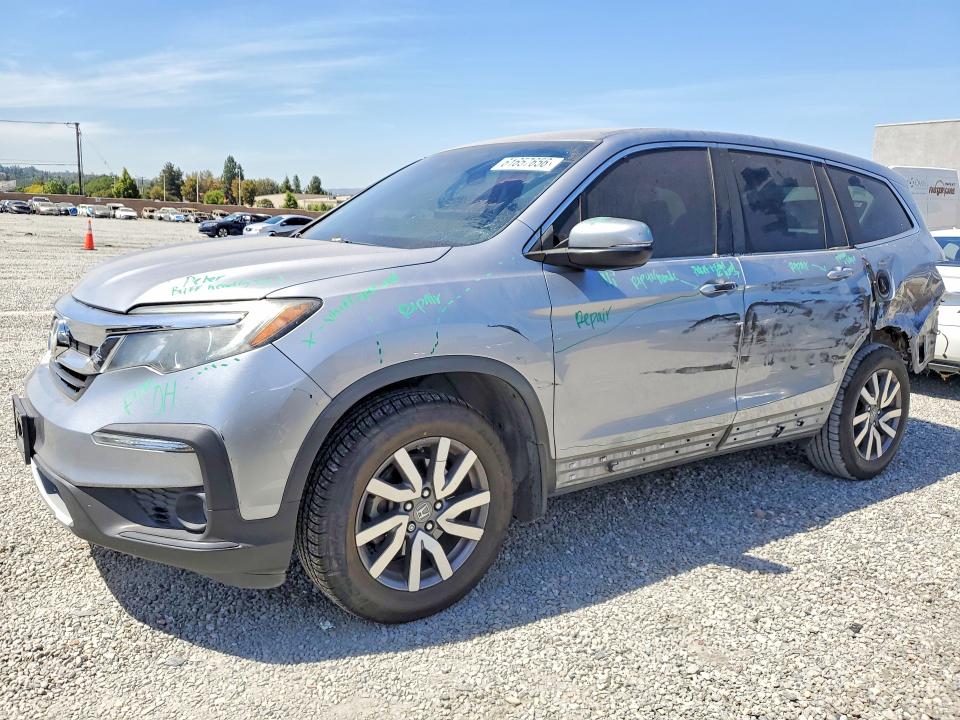 HONDA PILOT 2019 with VIN 5FNYF6H32KB097984 - Photo from auction