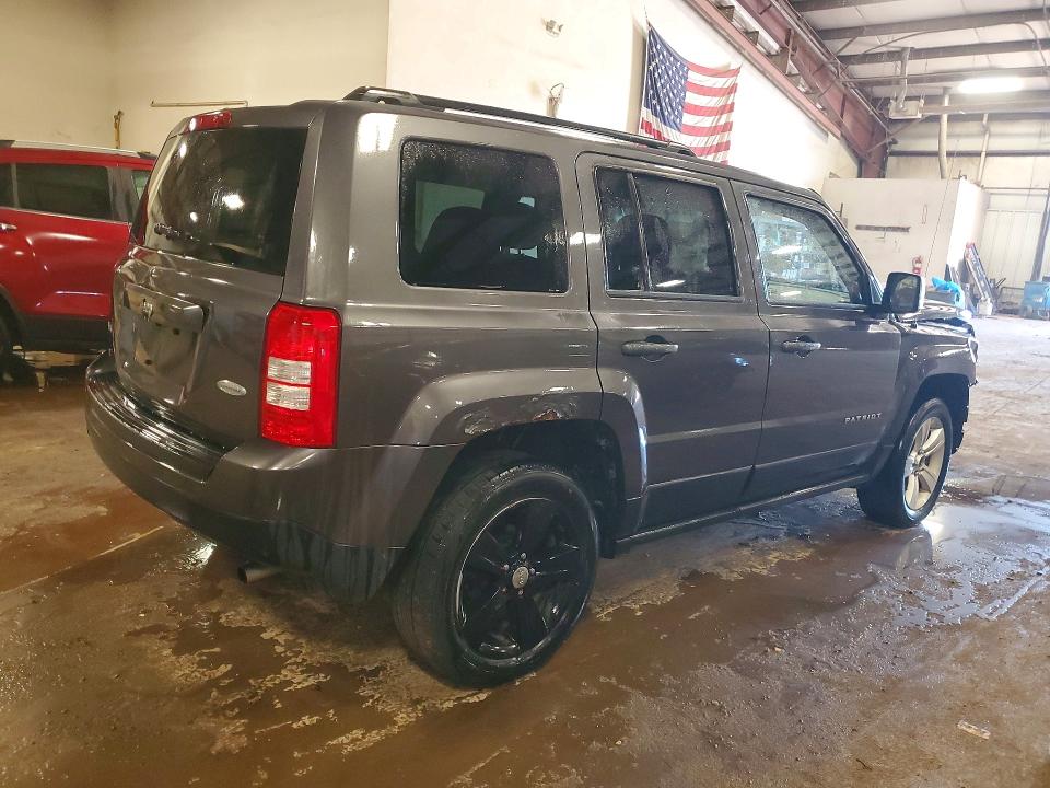 Photo 3 from auction – 2016 JEEP PATRIOT with VIN 1C4NJRFB8GD696500