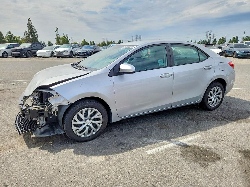 TOYOTA COROLLA 2019 with VIN 2T1BURHE5KC157064 - Photo from auction