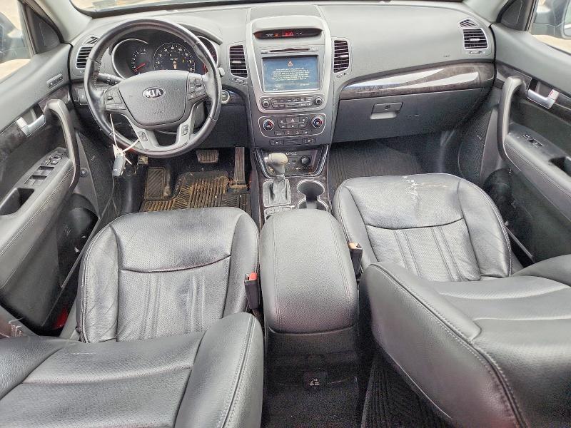 Photo 8 from auction – 2014 KIA SORENTO with VIN 5XYKWDA71EG496308