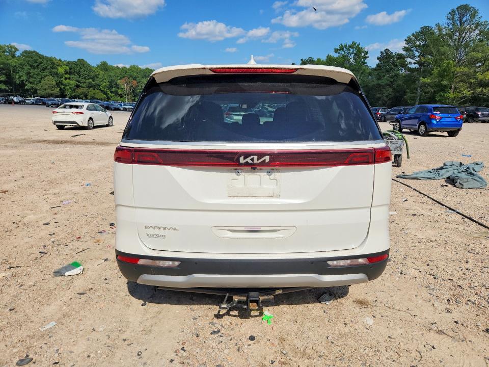 Photo 6 from auction – 2023 KIA CARNIVAL with VIN KNDNB4H3XP6254716