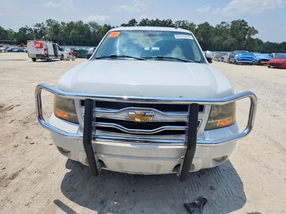 Photo 5 from auction – 2007 CHEVROLET SUBURBAN with VIN 3GNFK16377G101447