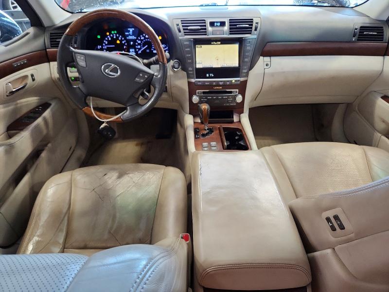Photo 8 from auction – 2010 LEXUS LS with VIN JTHCL1EF4A5006765