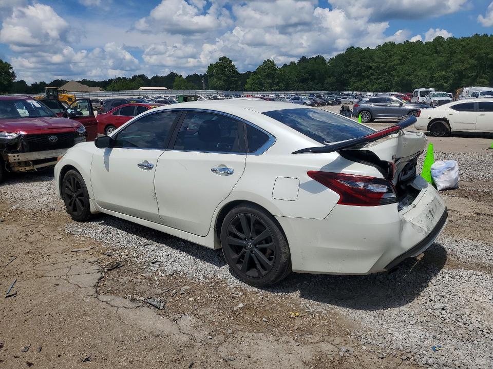 Photo 2 from auction – 2017 NISSAN ALTIMA with VIN 1N4AL3AP9HC264293
