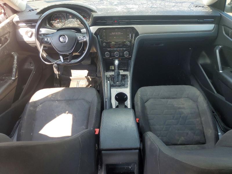 Photo 8 from auction – 2020 VOLKSWAGEN PASSAT with VIN 1VWAA7A35LC010557