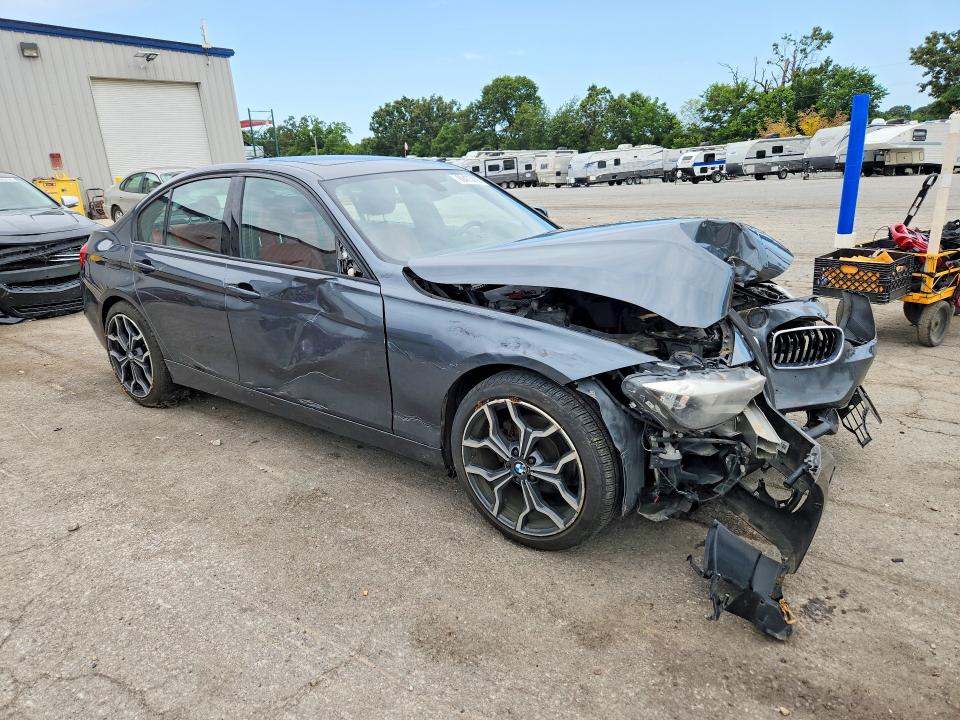 Photo 4 from auction – 2014 BMW 328 with VIN WBA3B3C57EJ978154