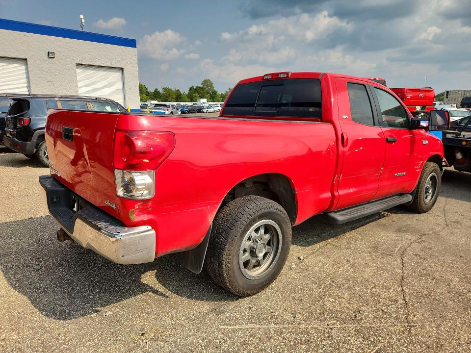 Photo 3 from auction – 2007 TOYOTA TUNDRA with VIN 5TFBV54167X014593