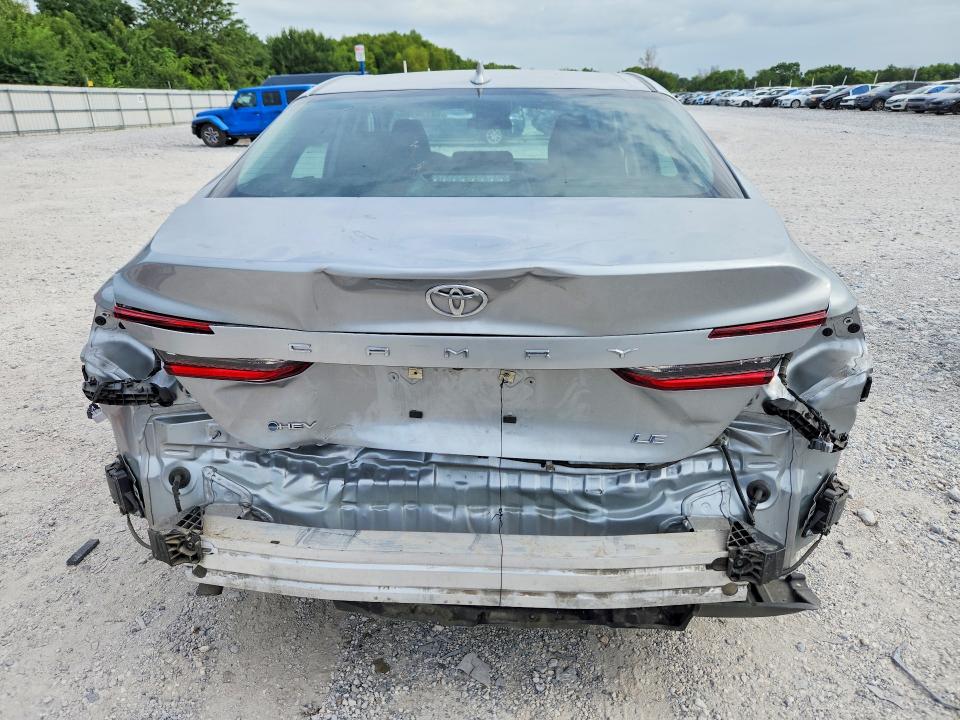 Photo 6 from auction – 2025 TOYOTA CAMRY with VIN 4T1DAACK5SU139971