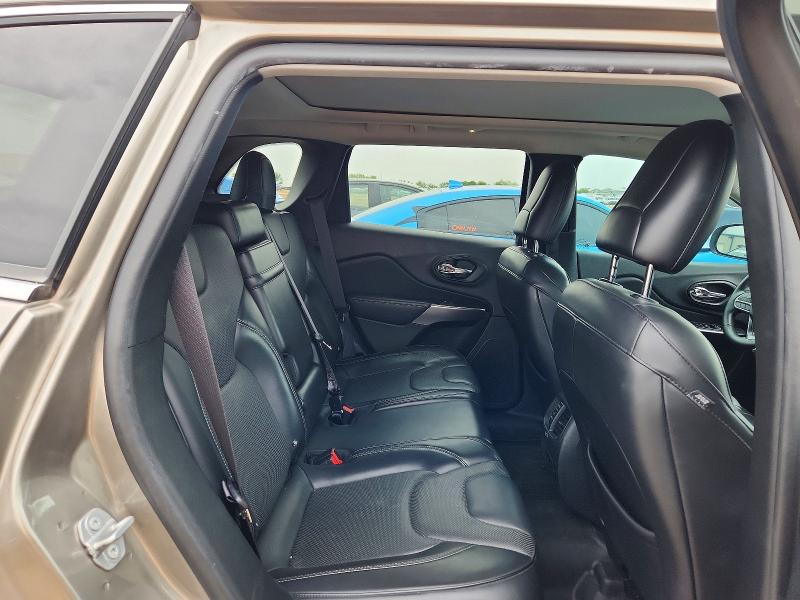 Photo 10 from auction – 2019 JEEP CHEROKEE with VIN 1C4PJLDB4KD110585