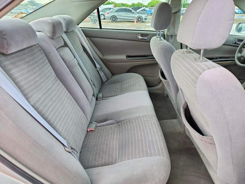 Photo 10 from auction – 2006 TOYOTA CAMRY with VIN 4T1BE32K76U678624