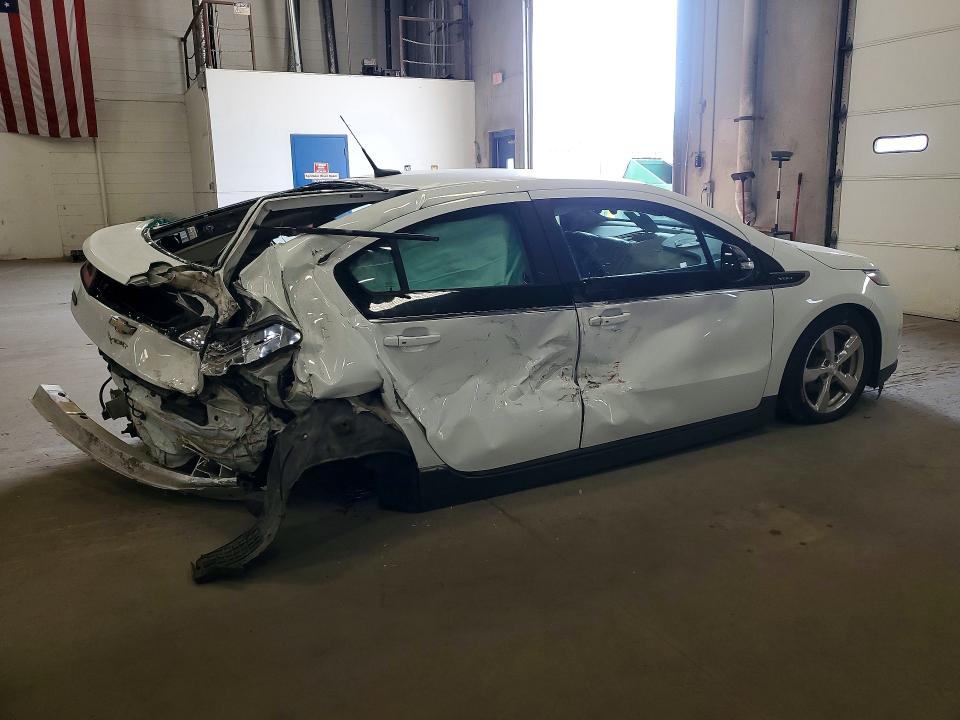 Photo 3 from auction – 2013 CHEVROLET VOLT with VIN 1G1RB6E44DU121802