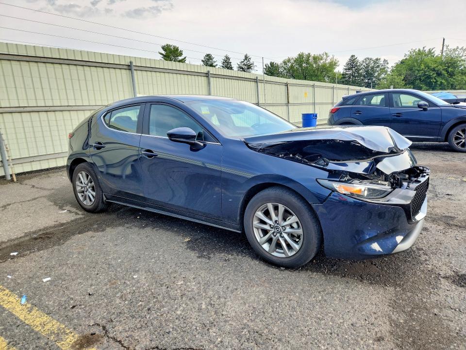صورة رقم 4 من المزاد - 2026 MAZDA 3 مع VIN JM1BPAJL2T1865666