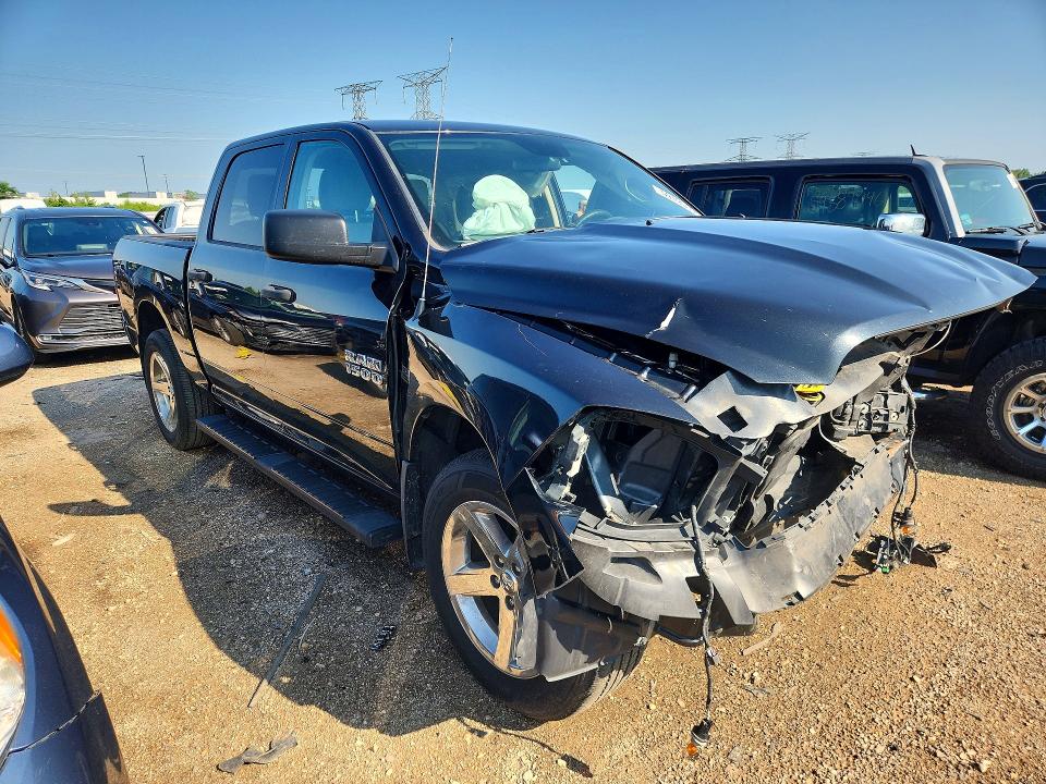 Photo 4 from auction – 2018 RAM 1500 with VIN 1C6RR7KT5JS155413