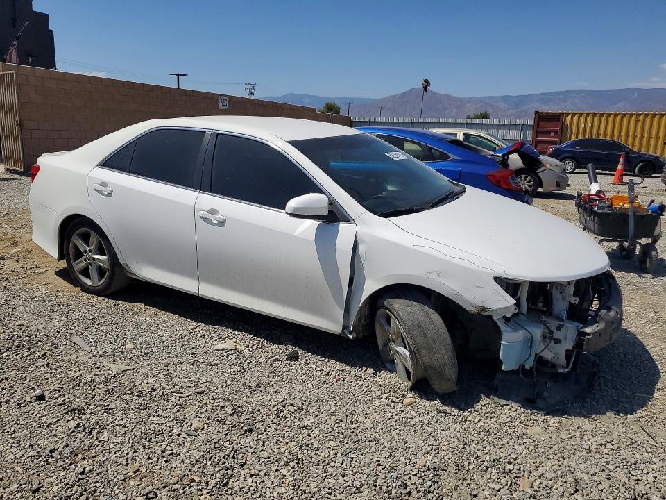 Photo 4 from auction – 2013 TOYOTA CAMRY with VIN 4T1BF1FK5DU674127