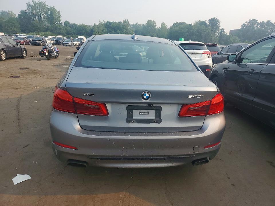 Photo 6 from auction – 2019 BMW 540 with VIN WBAJE7C5XKWW44060