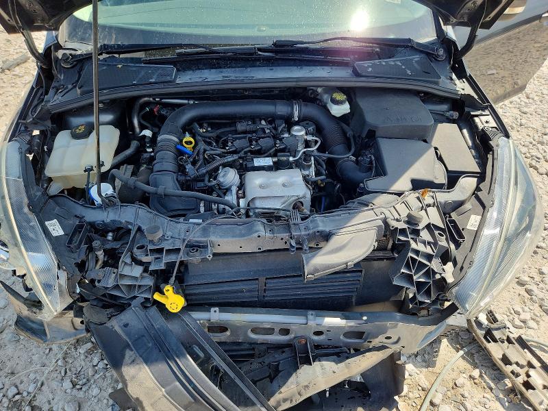 Photo 11 from auction – 2017 FORD FOCUS with VIN 1FADP3FE0HL289950