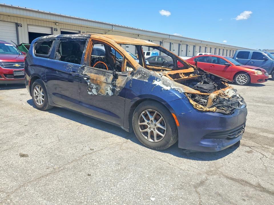 Photo 4 from auction – 2018 CHRYSLER PACIFICA with VIN 2C4RC1CG2JR148526