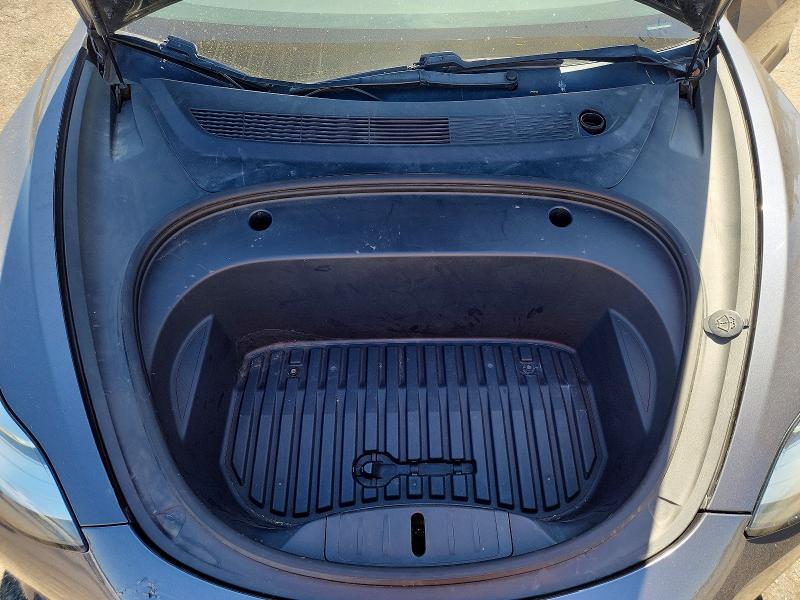 Photo 11 from auction – 2019 TESLA MODEL 3 with VIN 5YJ3E1EA3KF308175