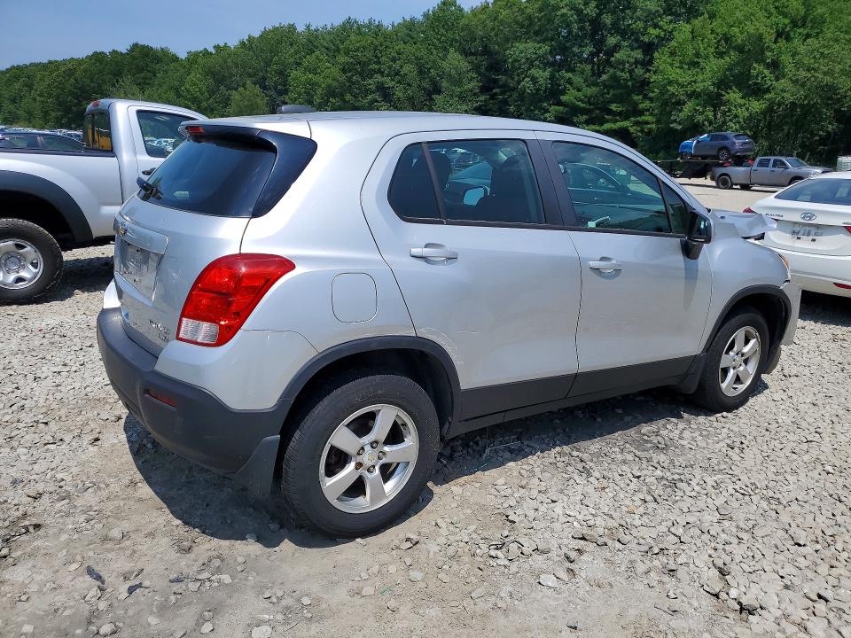 Photo 3 from auction – 2015 CHEVROLET TRAX with VIN KL7CJPSB2FB105506