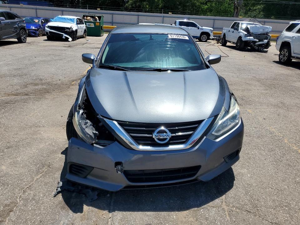 Photo 5 from auction – 2018 NISSAN ALTIMA with VIN 1N4AL3AP7JC261706