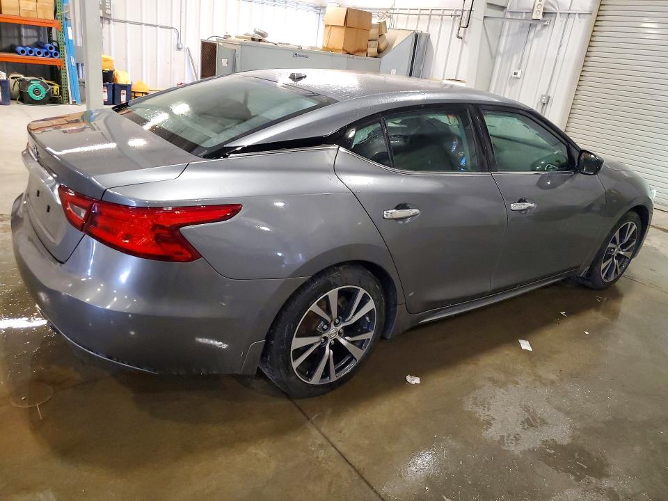 Photo 3 from auction – 2016 NISSAN MAXIMA with VIN 1N4AA6AP2GC422270