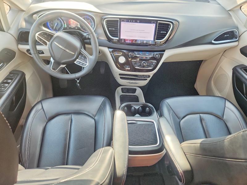 Photo 8 from auction – 2023 CHRYSLER PACIFICA with VIN 2C4RC1BG3PR627631