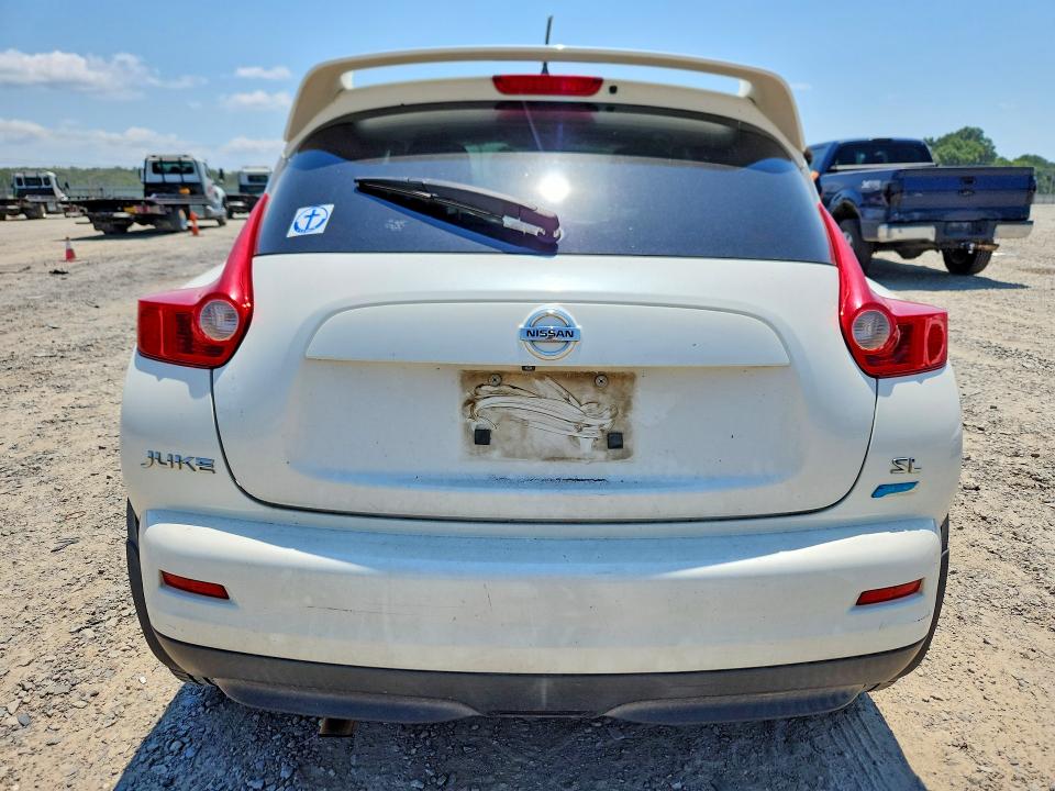 Photo 6 from auction – 2014 NISSAN JUKE with VIN JN8AF5MR9ET455142