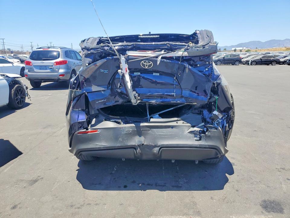 Photo 6 from auction – 2026 TOYOTA BZ with VIN JTMBCAEB3TA007068