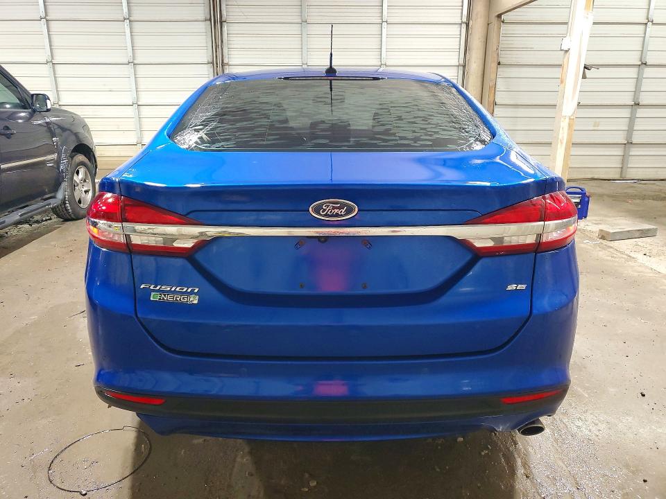 Photo 6 from auction – 2017 FORD FUSION with VIN 3FA6P0PU6HR390036