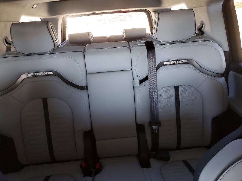 Zdjęcie 10 z aukcji – 2024 RIVIAN R1S z VIN 7PDSGBBA5RN032103