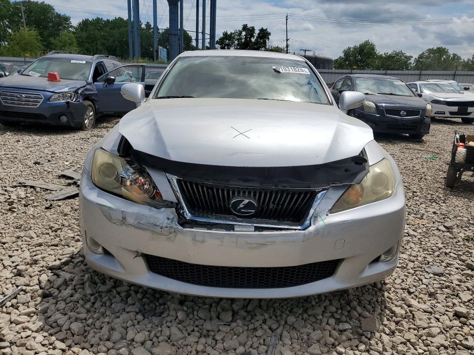 Photo 5 from auction – 2010 LEXUS IS with VIN JTHCF5C27A2034303