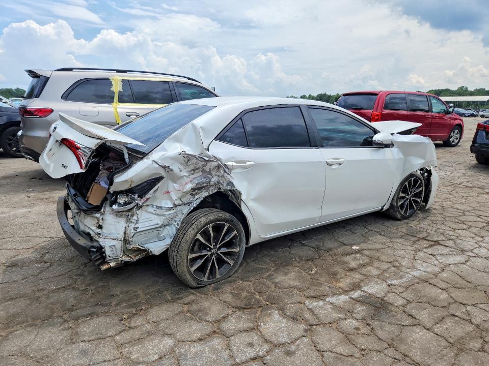 Photo 3 from auction – 2017 TOYOTA COROLLA with VIN 5YFBURHE2HP687887