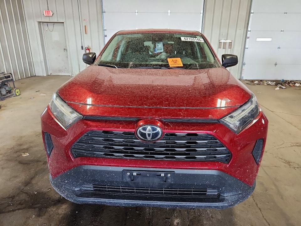 Photo 5 from auction – 2023 TOYOTA RAV4 with VIN 2T3F1RFV8PW398949