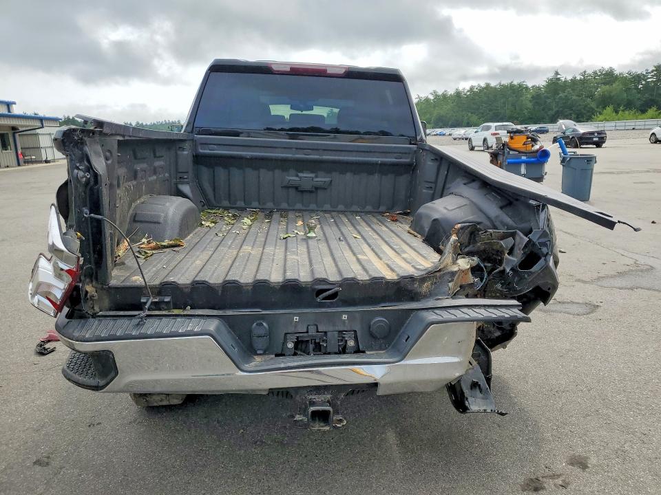 Photo 6 from auction – 2022 CHEVROLET SILVERADO with VIN 1GC4YNE72NF315979
