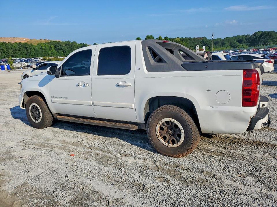 Photo 2 from auction – 2007 CHEVROLET AVALANCHE with VIN 3GNEC12J57G141071