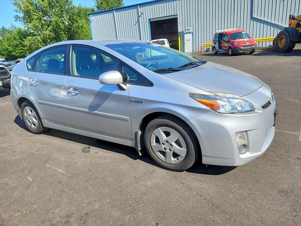 Photo 4 from auction – 2011 TOYOTA PRIUS with VIN JTDKN3DU2B5349384