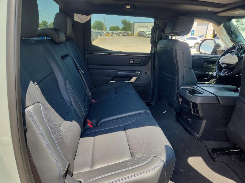 Photo 10 from auction – 2026 TOYOTA TUNDRA with VIN 5TFNA5DBXTX372579