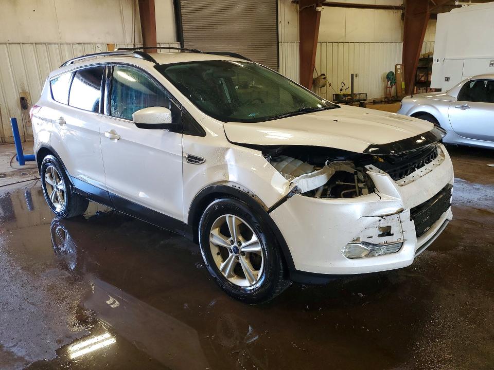 Photo 4 from auction – 2014 FORD ESCAPE with VIN 1FMCU0G96EUC95378